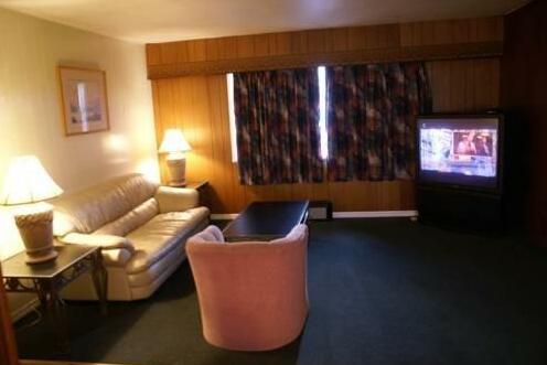River Heights Motel - Photo3