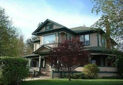 Bowness Mansion Bed and Breakfast