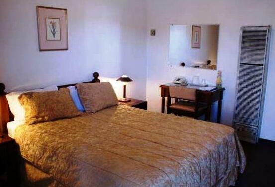 Kootenay Country Inn - Photo5
