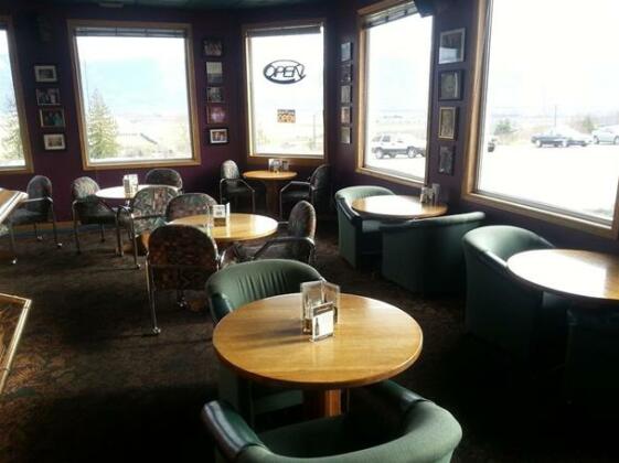 Magnuson Hotel Creston - Photo4