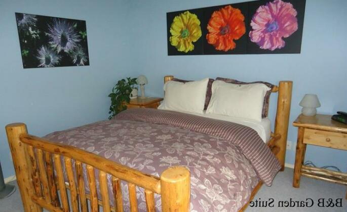 A Safe Haven Bed & Breakfast - Photo4