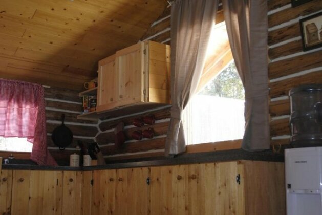 16 Mile Cabins - Photo5