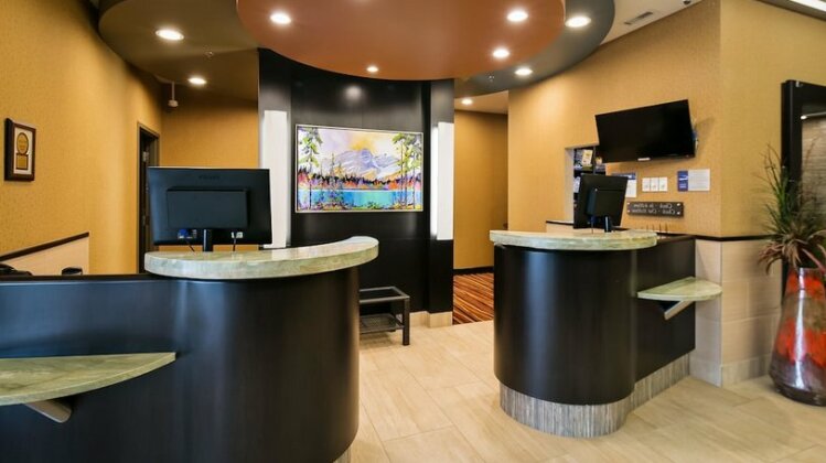 Best Western Plus Drayton Valley All Suites - Photo4