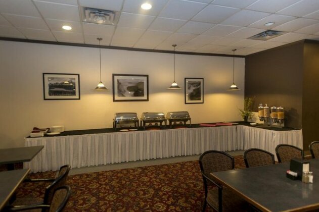Lakeview Inns & Suites - Drayton Valley - Photo2