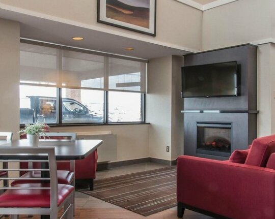 Comfort Inn Dryden - Photo3