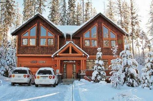 Boomerang Chalets by FCR