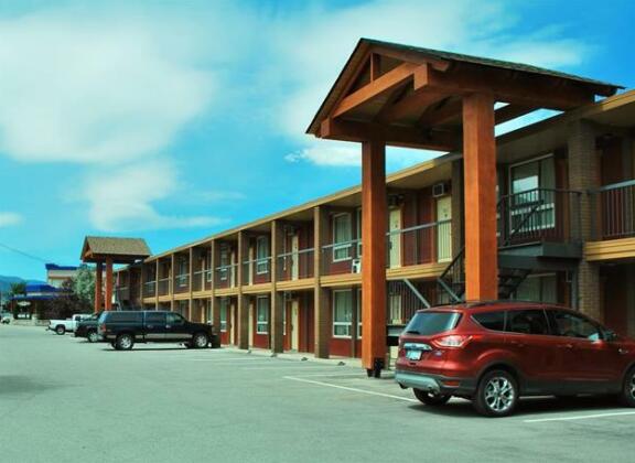 Canadas Best Value Inn and Suites Fernie - Photo2
