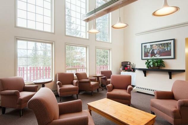 Fernie Slopeside Lodge - Photo4