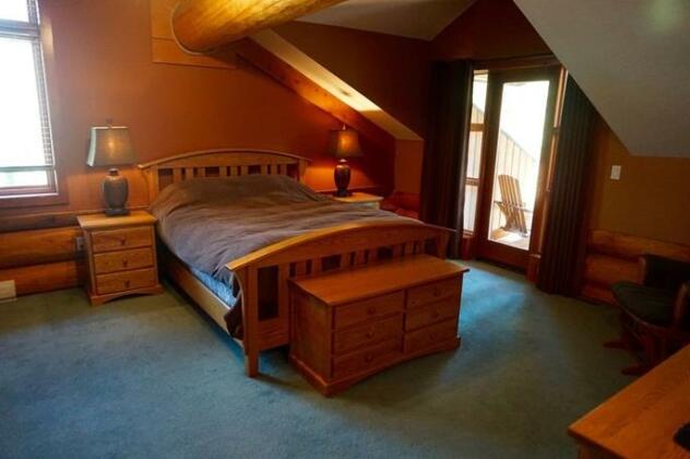 Highline Chalets by FCR - Photo4