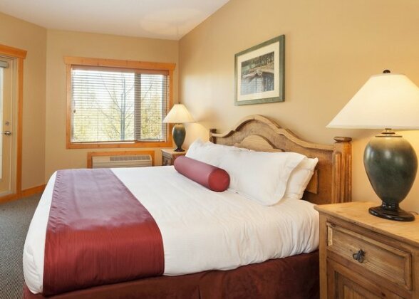 Lizard Creek Lodge - Photo5