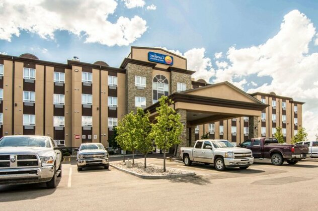 Comfort Inn & Suites Fort Saskatchewan - Photo2