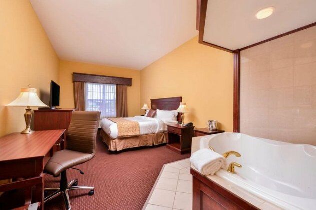Best Western Plus Fredericton Hotel & Suites - Photo3
