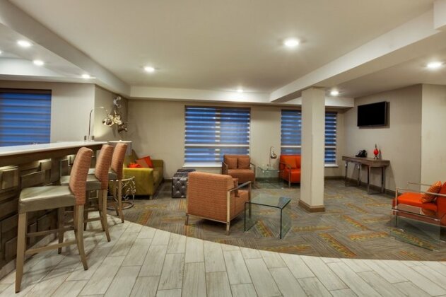 Holiday Inn Express Hotel & Suites Uptown Fredericton - Photo5
