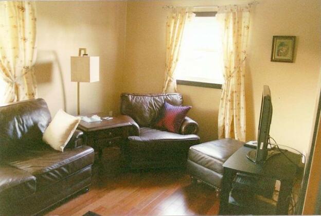 Linden Homestead - Photo2
