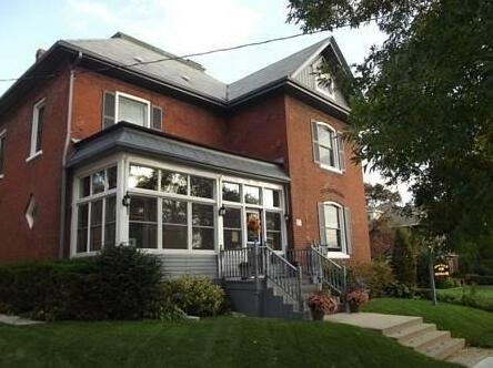 Colborne Bed and Breakfast - Photo2