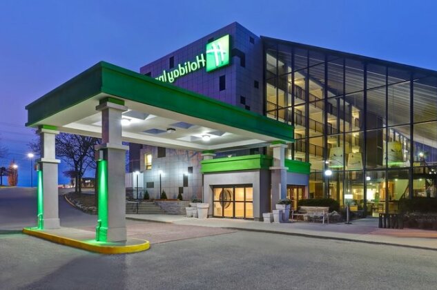 Holiday Inn Guelph Hotel & Conference Centre - Photo2