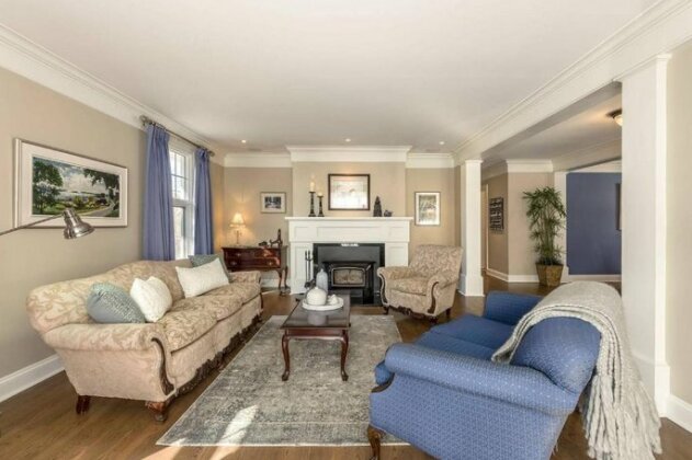 Desired Suite in South End Halifax - Photo3
