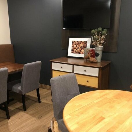 Villa Inn & Suites - Photo5