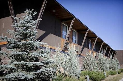 Heritage Inn Hotel & Convention Centre - High River - Photo2