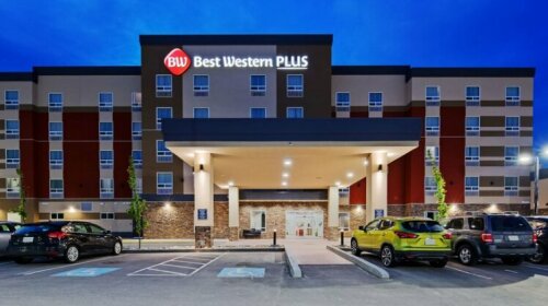 Best Western Plus Hinton Inn & Suites