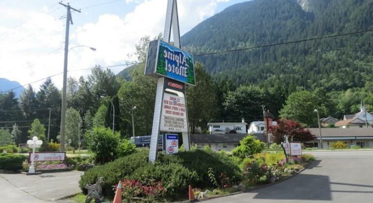 Alpine Motel Hope