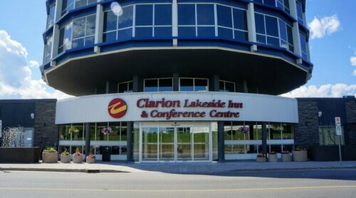 Clarion Inn Lakeside and Conference Centre