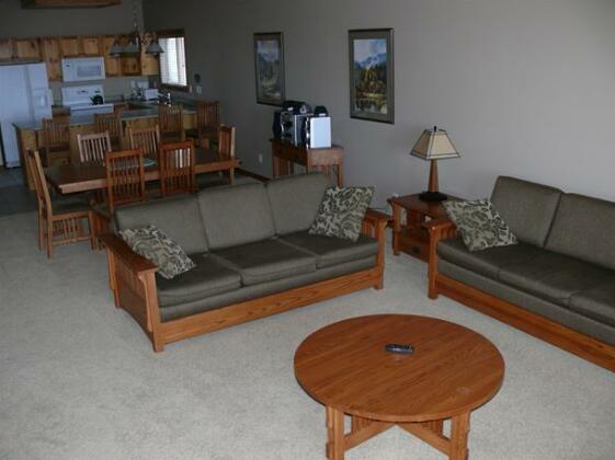 Chicamon Springs Lodge - Photo4