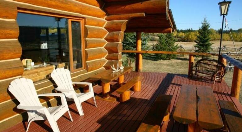 Cariboo Log Guest House - Photo5