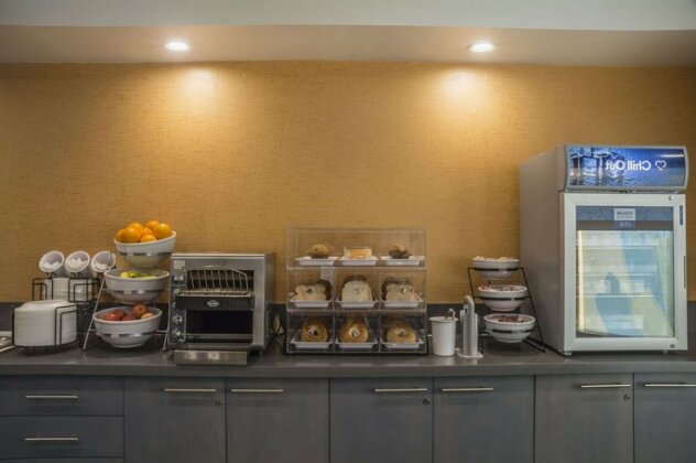 Quality Inn Leamington - Photo4