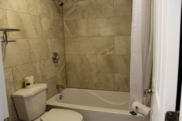 Wharncliffe Suites - Photo3