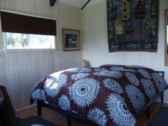 Seawood Bed & Breakfast & Cabins - Photo3