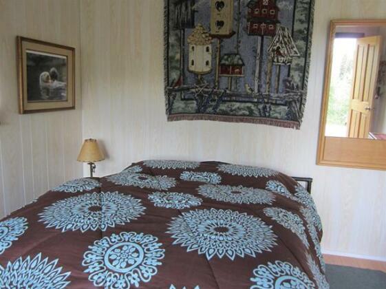 Seawood Bed & Breakfast & Cabins - Photo5