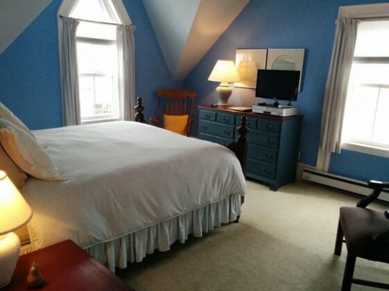 Fairmont House Bed & Breakfast - Photo2
