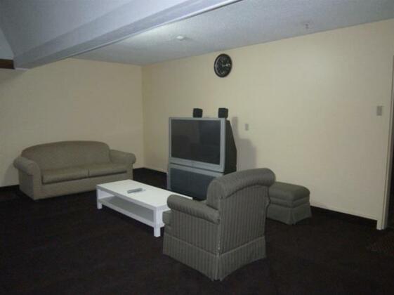 Select Inn Manitouwadge - Photo2