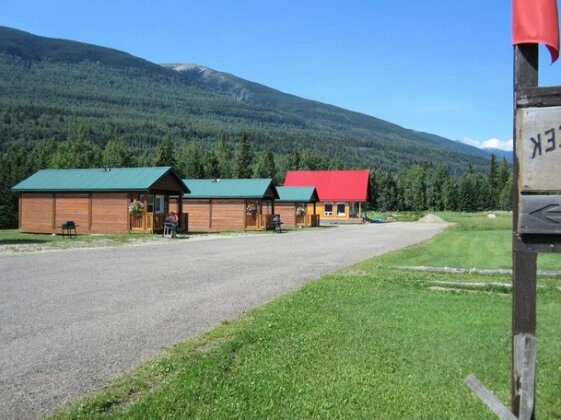 Beaver Creek Lodge and Cabins
