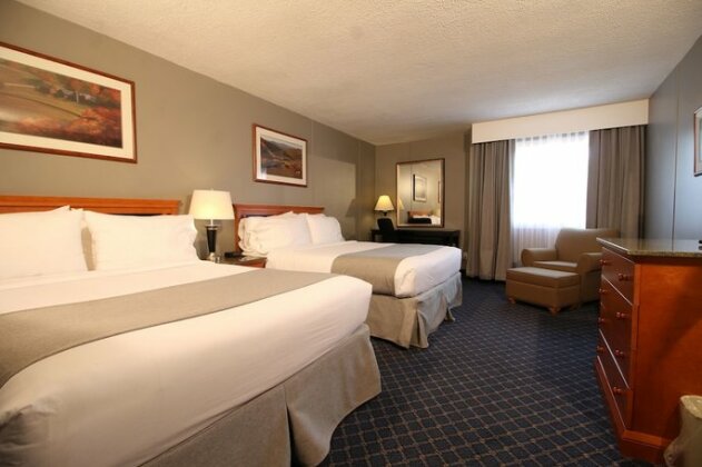 Travelodge Hotel by Wyndham Medicine Hat - Photo2