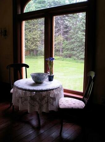 Wild Swan Bed and Breakfast - Photo5