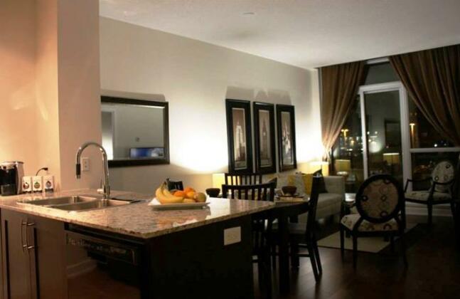 Accurate Plus Furnished Apartment - Square One Parkside Village - Photo5