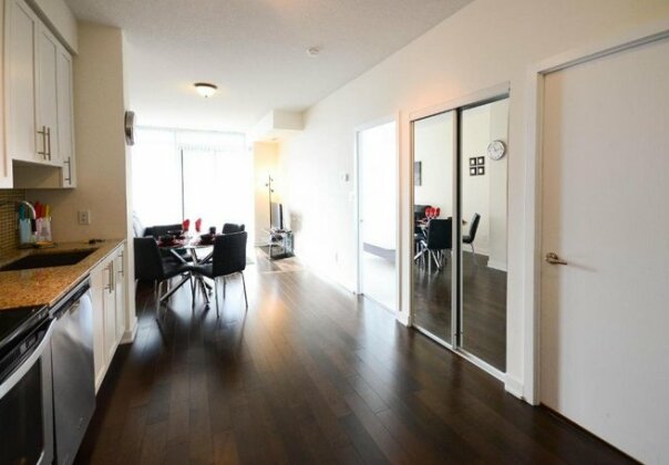 Executive Furnished Properties - Square One Mississauga - Photo2