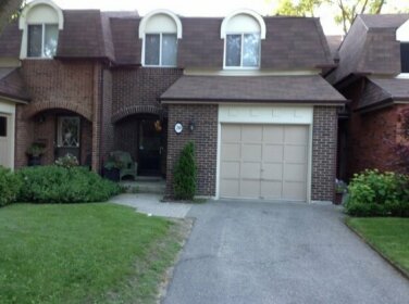 Homestay in Mississauga near Qi Spa