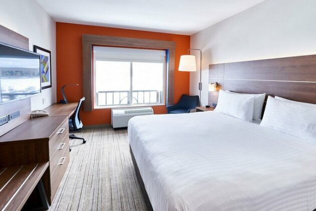 Holiday Inn Express Hotel & Suites Dieppe Airport - Photo2