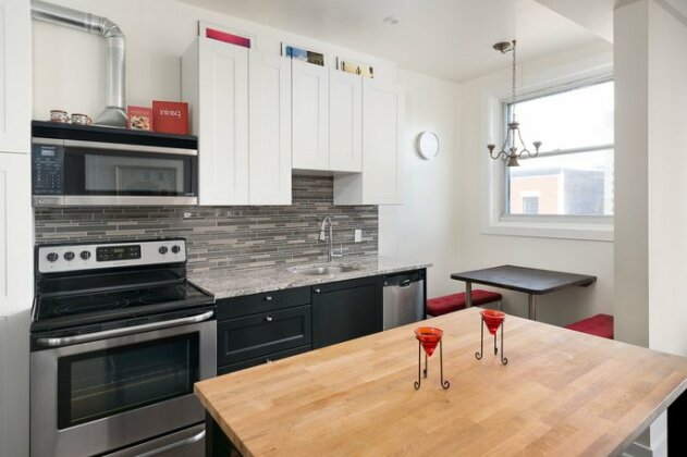 Architectural 2BR in Mile End by Sonder - Photo5