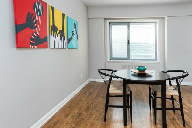 Chic 1BR in Downtown MTL by Sonder - Photo5