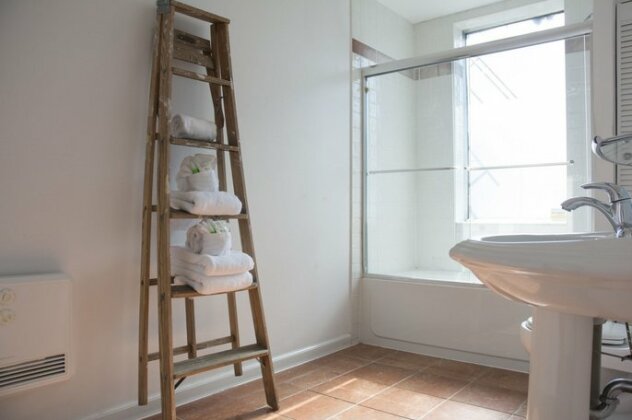Loft Style 1BR in Plateau by Sonder - Photo5