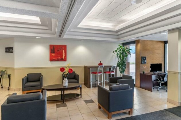 Quality Inn and Suites Montreal East - Photo5