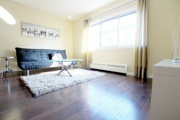 Sunny 1BR in Plateau by Sonder - Photo5