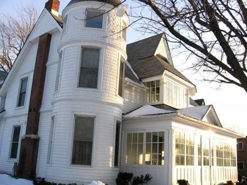 Absolute Elegance Bed and Breakfast - Photo2