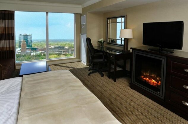 Hilton Niagara Falls/ Fallsview Hotel and Suites - Photo2