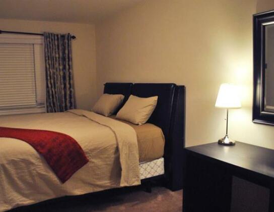 Living Suites - Niagara Guest House - Photo2