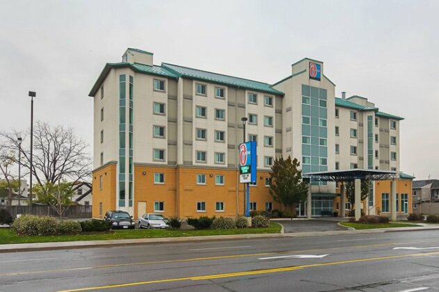 Motel 6 Niagara Falls - Stanley Avenue - Photo2